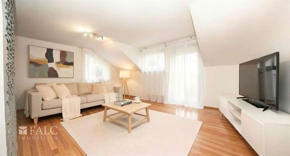 4 Zimmer zum Wohlfühlen! Mit Garage! - FALC Immobilien – Gemütlichkeit pur