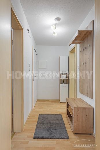 Modern möblierte 3-Zimmer-Wohnung mit Balkon in Freimann – 5c311c424221e111e97baeefa8abaa4d40d2ba8a.jpg
