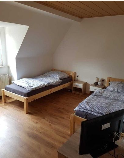 Heimboldshausen, appartamento di proprietà con 2 locali, cucina, bagno e corridoio al piano mansardato – Foto 10