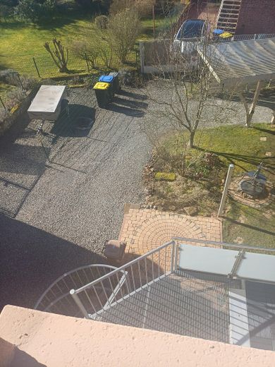 Einfamilienhaus in Kaiserslautern Erfenbach auf Eigentumsgrundstück, mit Anbau und Garten – Foto 2