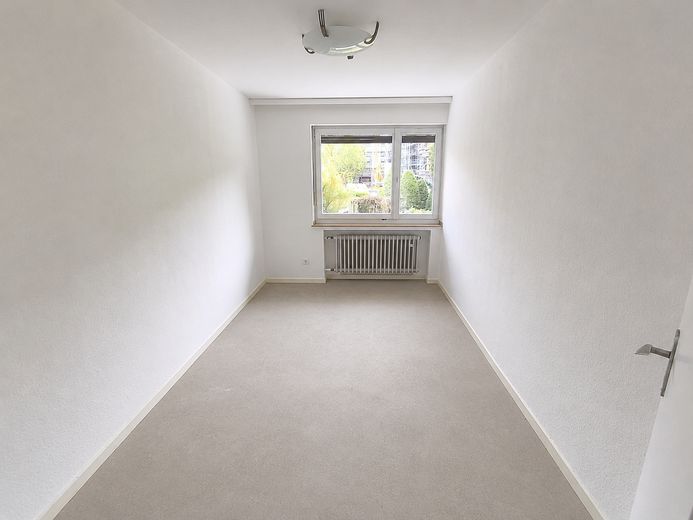 Provisionsfrei für Käufer | Familienhaus in Toplage | Bieterverfahren ab 389.000 € – Kinderzimmer 2