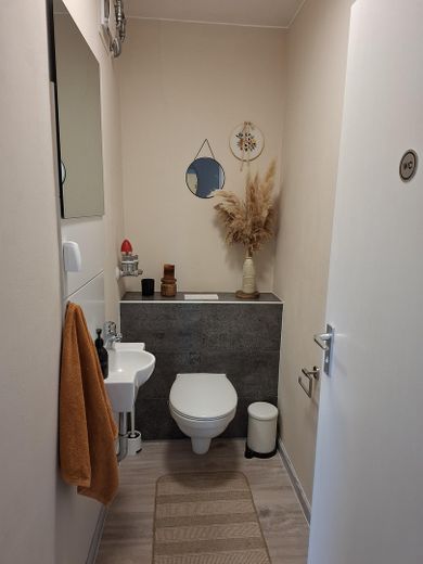 Uitstekend onderhouden 3-kamerappartement met mooi uitzicht – Foto 10