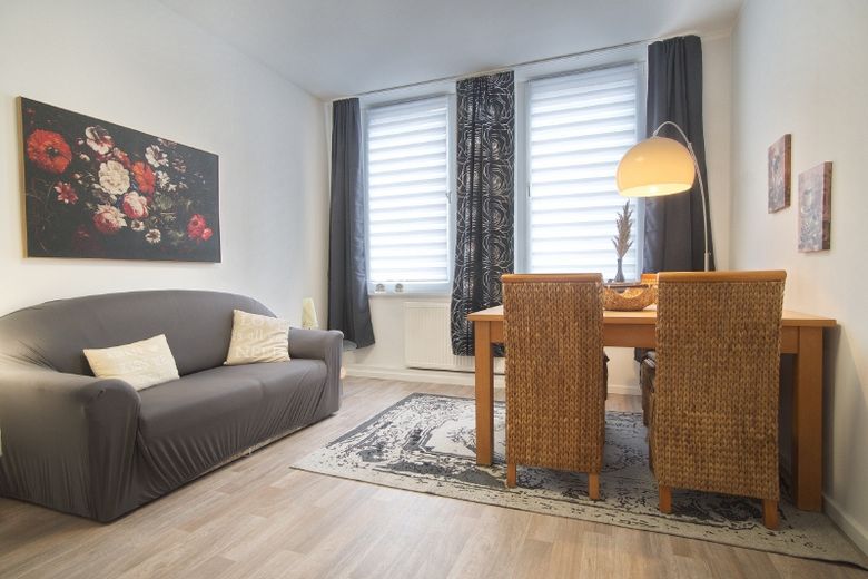Ansprechend eingerichtete Wohnung in ruhiger, zentraler Wohnlage, Internetzugang vorhanden – 182b168bf6e7f293d15326ee47d5aa51f9738f23.jpg
