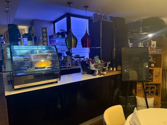 Stylowa restauracja / lokal dla wyrafinowanej gastronomii śródziemnomorskiej w Darmstadt-Griesheim – Foto 12