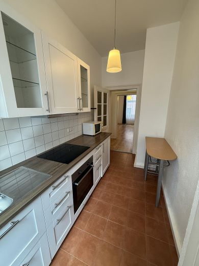 2 Zimmer-Wohnung in zentraler Lage in Frankfurt Sachsenhausen – Küche