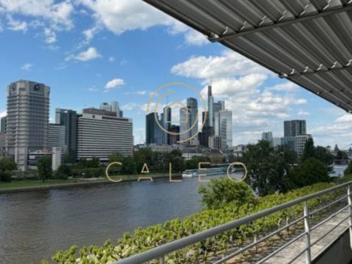 CALEO ¦ Sachsenhausen ¦ Vista sul Meno ¦ 295 m² ¦ a partire da EUR 25,00/m² ¦ SENZA PROVVIGIONE – Photo 1