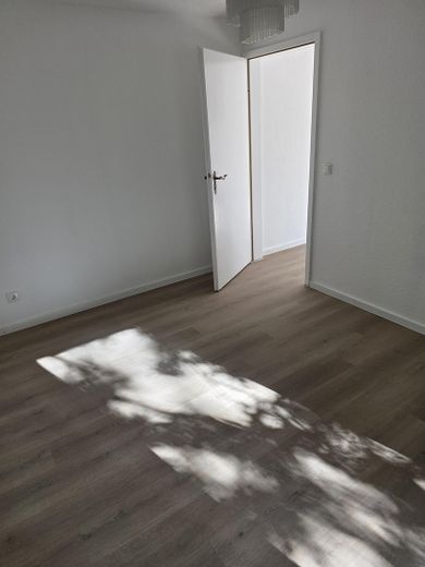 Casa unifamiliare con ampio giardino in posizione privilegiata – EG Arbeitszimmer