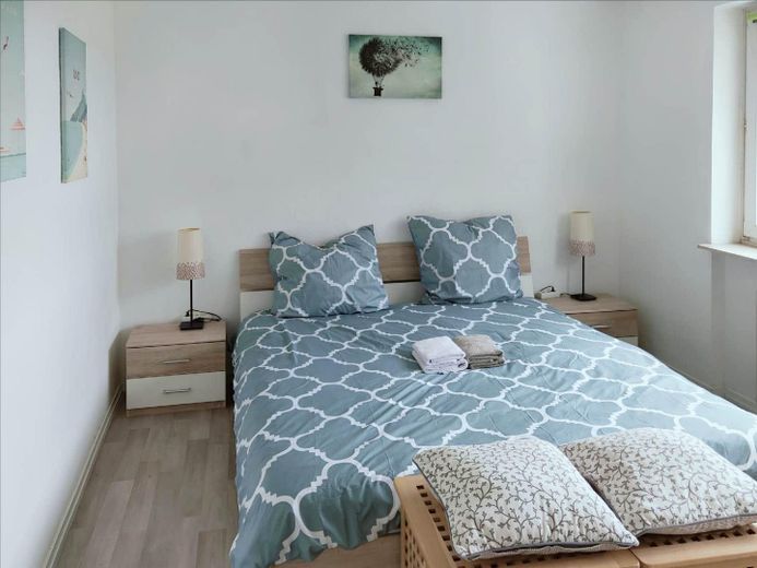 Schlafzimmer 01