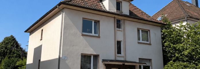 Edificio residencial plurifamiliar completamente alquilado con cinco unidades y garajes en Bochum-Wattenscheid