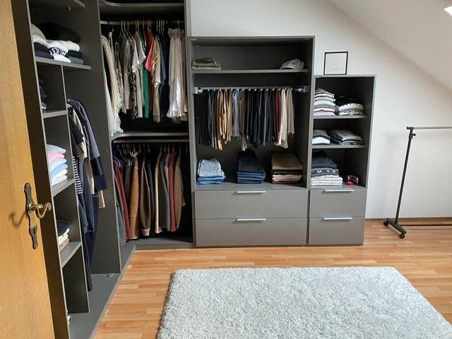 Schrankraum, Kinderzimmer OG