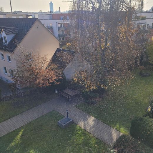 Helle freundliche Wohnung mit Ost- und Westbalkon – Foto 11