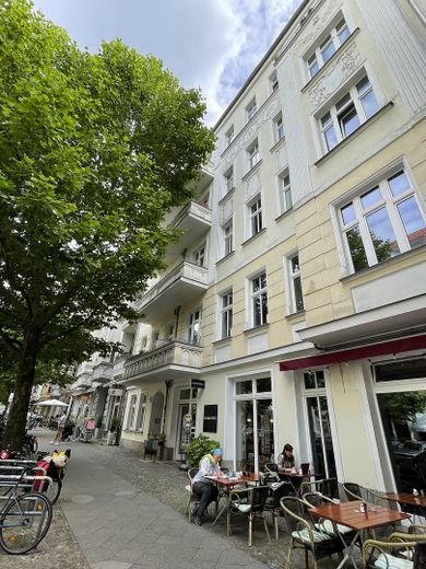 Encantador apartamento antiguo con balcón y ascensor en Hufelandstraße, Prenzlauer Berg – Foto 11