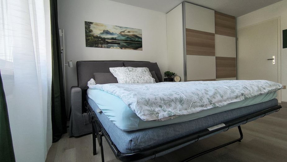 Vollwertige Matratze + Topper