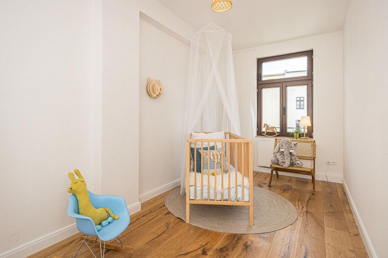 *Exklusiv: 4-Zimmer Altbau im Leipziger Waldstraßenviertel | Provisionsfrei | Erstbezug* – Kind 1