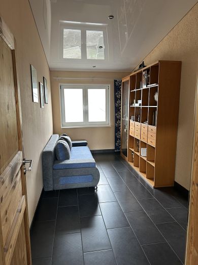 Immobile commerciale 2 capannoni 300 + 450 m² casa unifamiliare 188 m² – Schlafzimmer 3