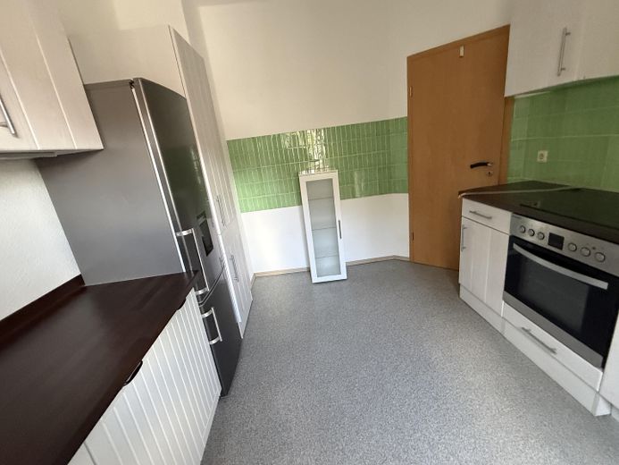 Eisenach Südviertel 5ZKB ab sofort; und die Küche ist auch schon drin – Küche
