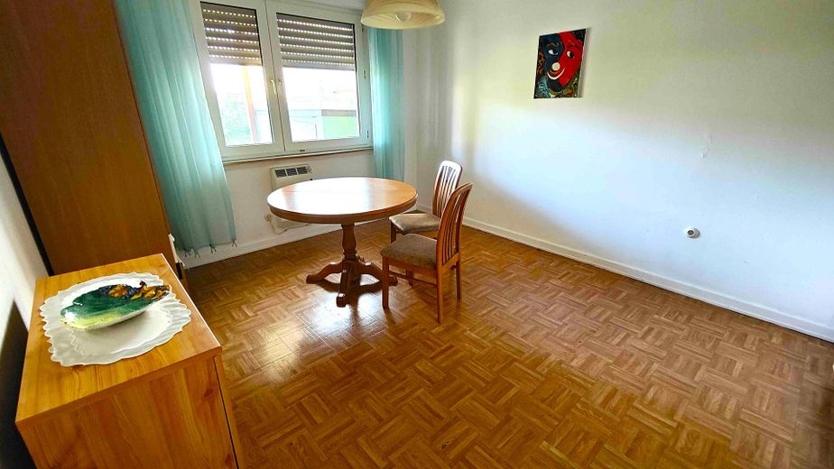 Provisionsfreies 3-FH in toller Lage von Rumpenheim – Schlafzimmer EG
