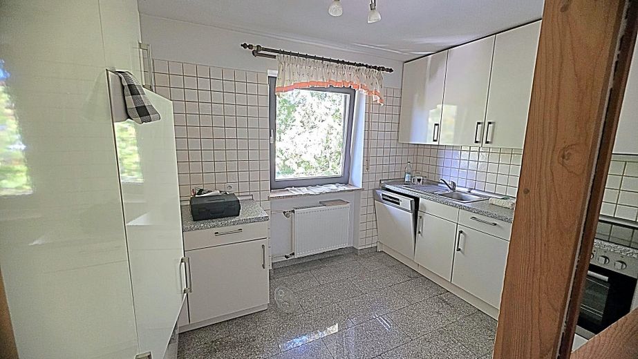 Ampio appartamento di 5 locali (come una casa indipendente) – Foto 6