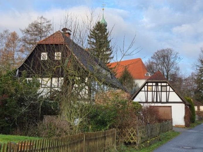 Neuer Preis!! Bauernhaus mit großem Grundstück! – Foto 1