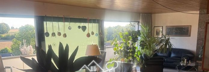 Sehr schönes Einfamilienhaus mit Schwimmbad und Sauna in Heilbronn