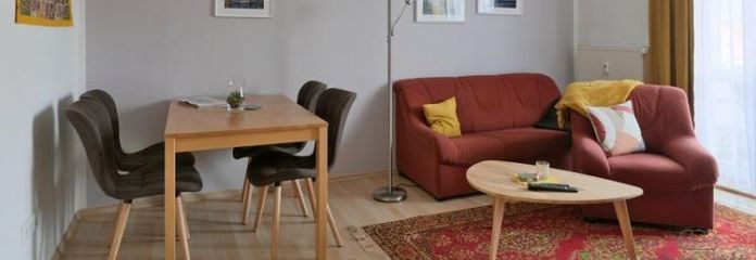 (EF1248_M) Weimar: Bad Berka, freundliche möblierte 2-Zimmer-Wohnung mit Balkon und PKW-Stellplatz