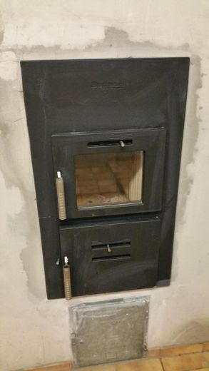 Kachelofenbefeuerung v. Keller