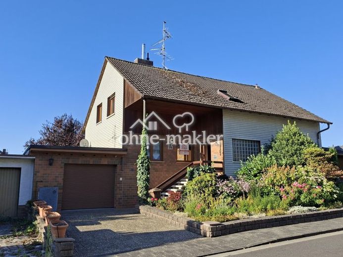 PROVISIONSFREI | FAMILIENIDYLL AM WENDEHAMMER | TRAUMGARTEN, WINTERGARTEN & 2 GARAGEN – Photo 1