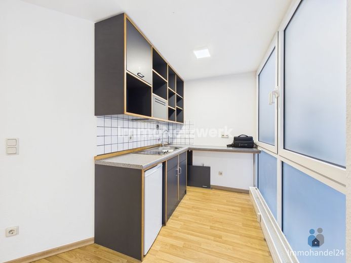 ***TOPLAGE schickes Appartment mit EBK direkt am Heumarkt***TOPLAGE – kleine EBK