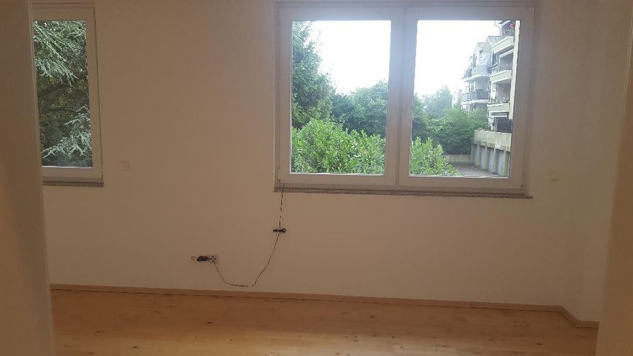 Reihenendhaus mit gehobene Ausstattung und 2 Stellplätze (Mietpreis inbegriffen) – Foto 24