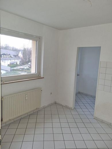 Schöne 3-Raum-Wohnung mit Balkon in ruhiger Lage von Ergste! – Foto 2