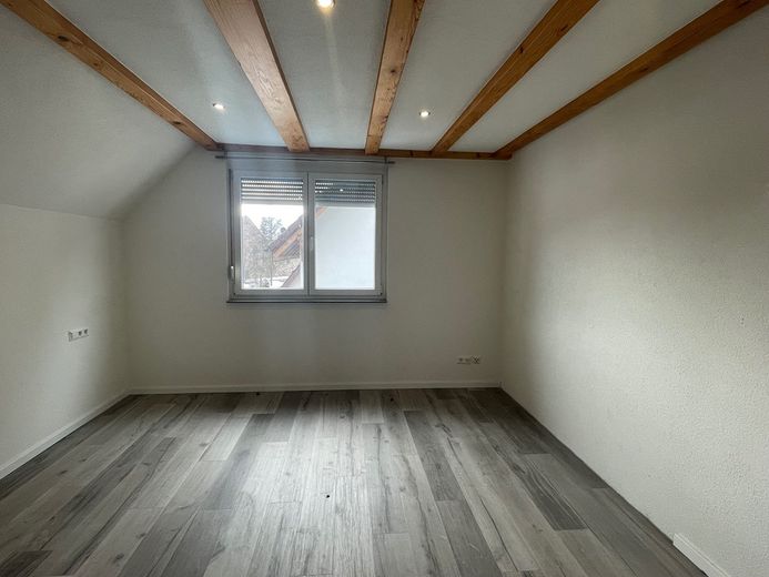 Geräumige 4-Zimmer-Maisonette-Dachgeschosswohnung in Friedenweiler – Nähe Titisee – Foto 7
