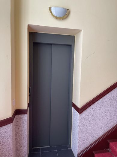 Encantador apartamento antiguo con balcón y ascensor en Hufelandstraße, Prenzlauer Berg – Foto 34