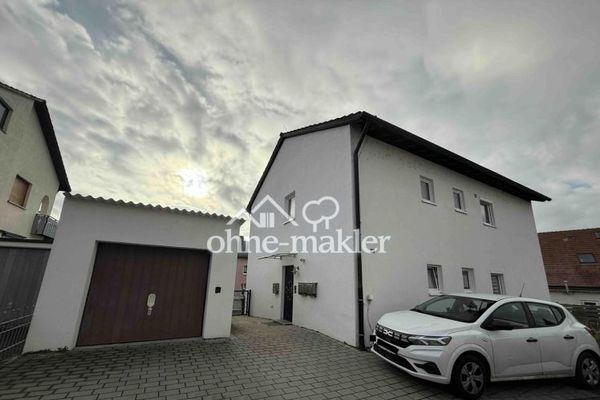 Multi-family house with large lot (3 units), ideal as a multi-generational home, for owner-occupiers or as an investment property