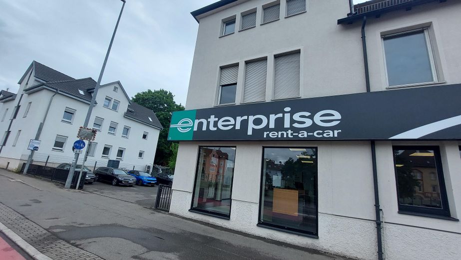 Retail space with workshop and open area in Reutlingen (formerly Enterprise Rent a Car) – Teilfront u. Freifläche