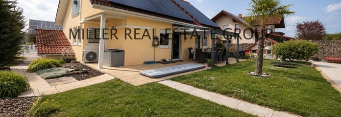 Privates Wohnresort in Altmannstein-Pondorf: Exklusives Einfamilienhaus mit Pool, Sauna, Grillkota, PV-Anlage, Speicher &amp; großer Südwest-Terrasse! – Außenansicht