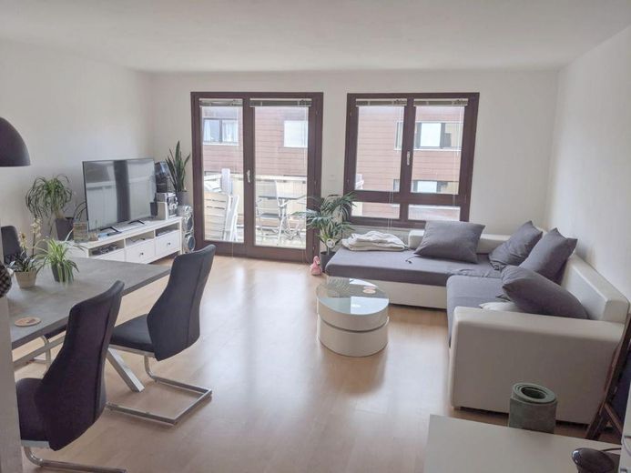 Sehr schöne, helle 2 Zi-Whg mit Balkon, EBK und TG in Heilbronn - Sontheim – Foto 2