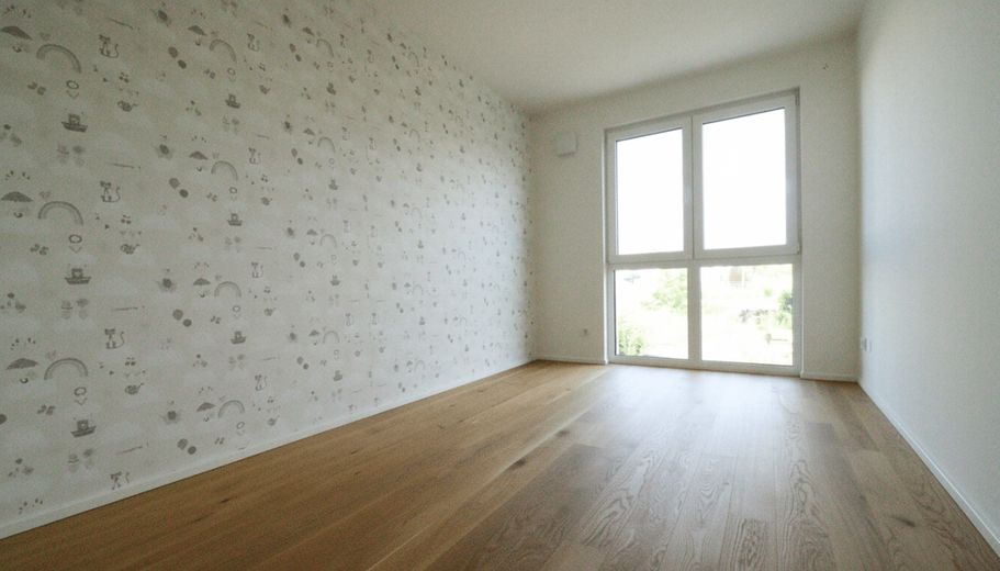 WRS Immobilien - Niederdorfelden - casa a schiera di testa come nuova con buone dotazioni + garage – OG - Kinderzimmer 1