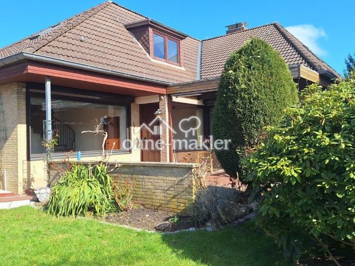 Einfamilienhaus in Wilhelmshaven zu verkaufen oder zu vermieten – Foto 1