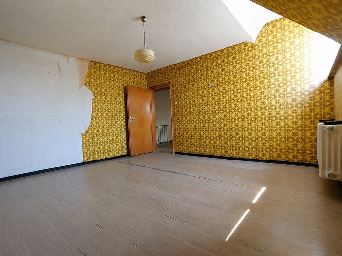 Una casa amata cerca persone per un futuro comune [da privato] – Schlafzimmer 1 DG Haus 1