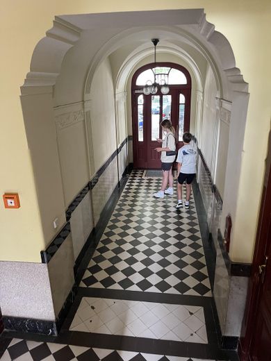 Encantador apartamento antiguo con balcón y ascensor en Hufelandstraße, Prenzlauer Berg – Foto 30