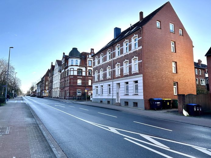 Stilvolles City-Apartment mit Bahnhofsnähe: Komfortables Wohnen in Lüneburg – Bleckeder Landstraße