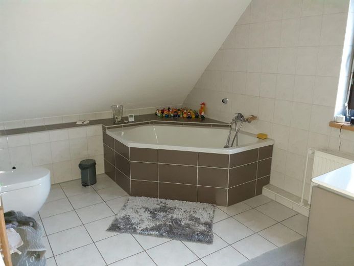 Bad oben Badewanne