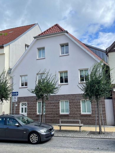 Hausansicht Strasse