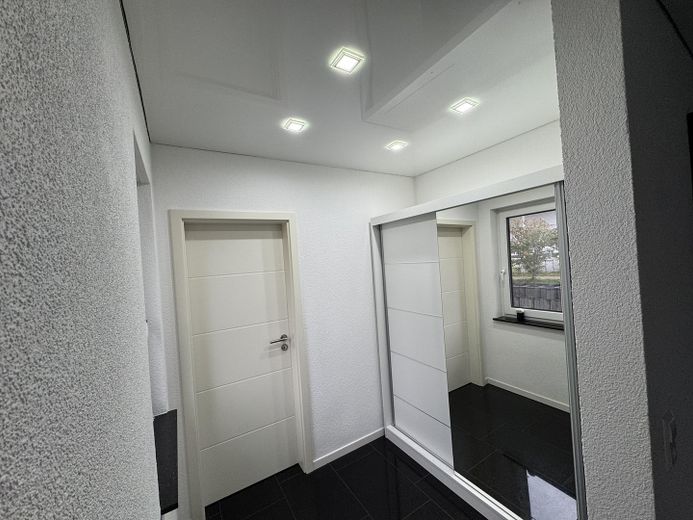 SENZA PROVVIGIONE!!!! Casa unifamiliare esclusiva in una posizione splendida!!!!! – Garderobe