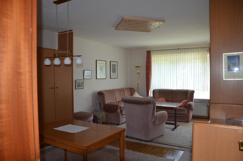 Wohnzimmer Bild 1