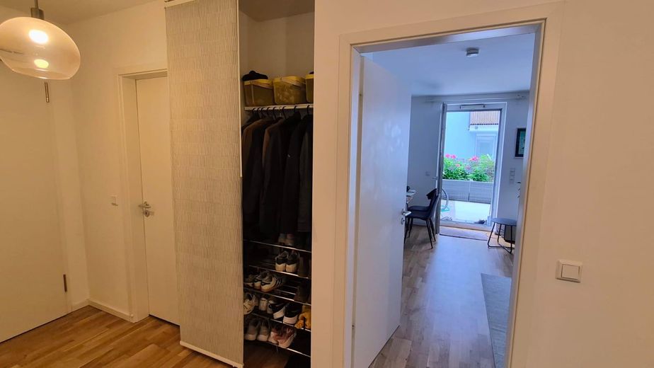 3-Zimmer-Neubauwohnung in Friedrichshain Bezugsfrei ab November 2026 – Dielenschrank