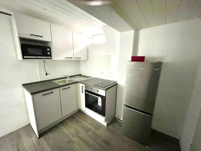 Moderne 3-Zimmer-Wohnung in Eppertshausen – Küche