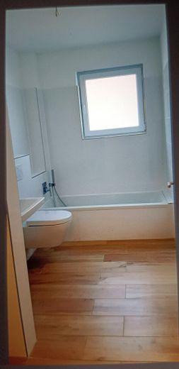 Gartenwohnung, A+ als Kapitalanlage oder Selbstnutzung – Bad mit Wanne u. Tageslicht
