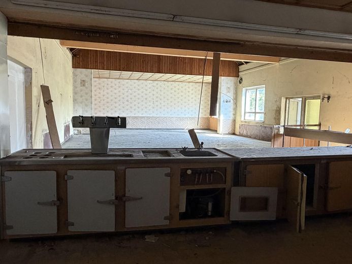 Ihre Chance im Spreewald! Großes Anwesen in Lübbenau mit Saal und Entwicklungspotenzial – Foto 28
