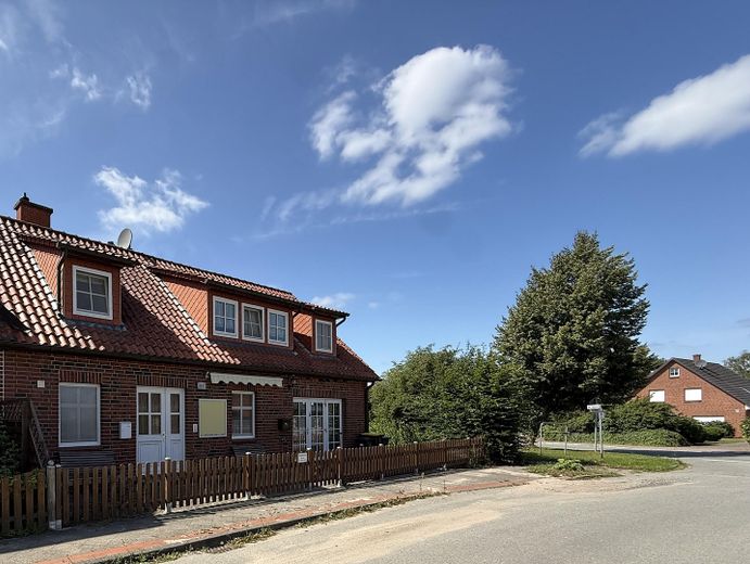 2 Parteienhaus in Barskamp – Foto 1